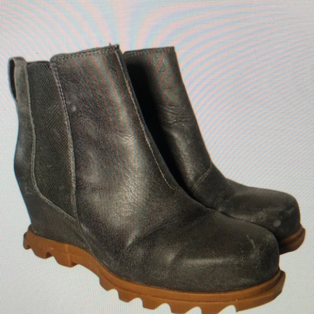 Women's Gray Wedge Ankle Boots